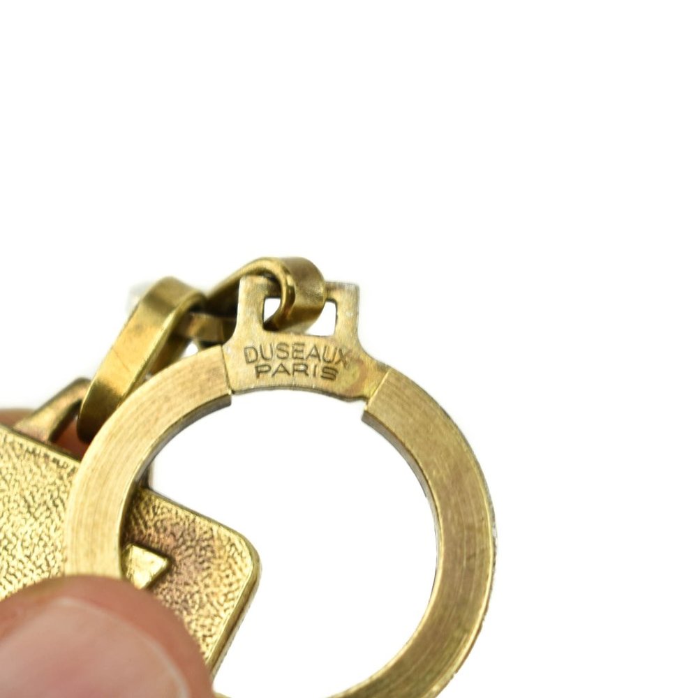 LOUIS VUITTON "Malletier Depuis LV" Logo Key Chain - Picture 6 of 9